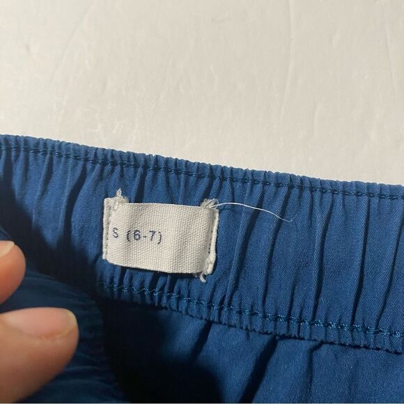 Gap kids Boy's Tech Cargo Short navy blue cotton nylon blend stretch 6-7 - Picture 7 of 7